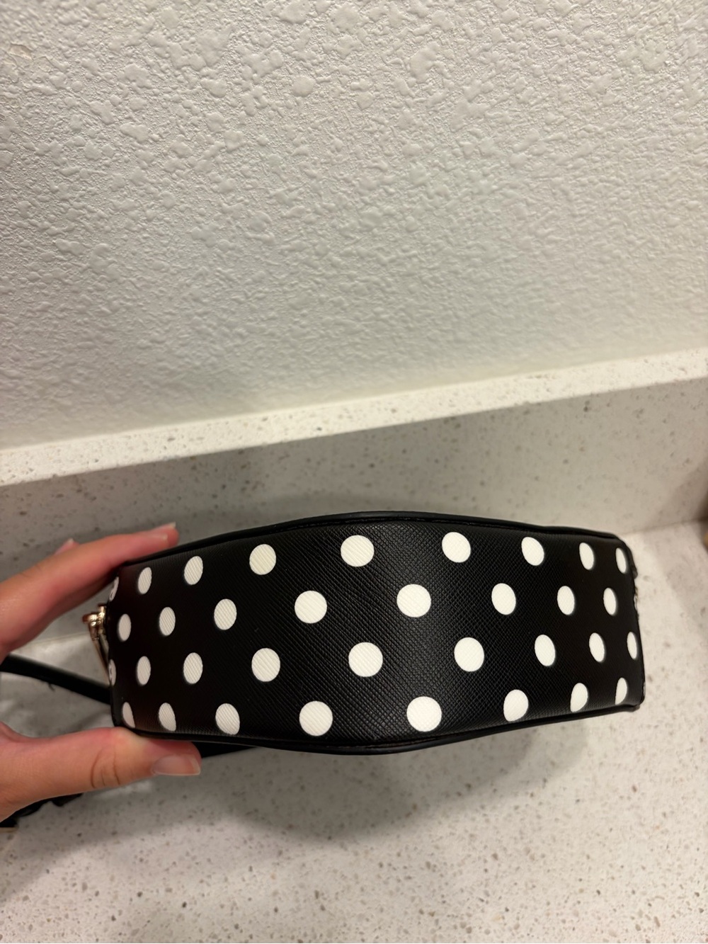 Kate Spade New York Love Shack Heart Crossbody in Polka Dot K5997 EUC - Picture 13 of 13
